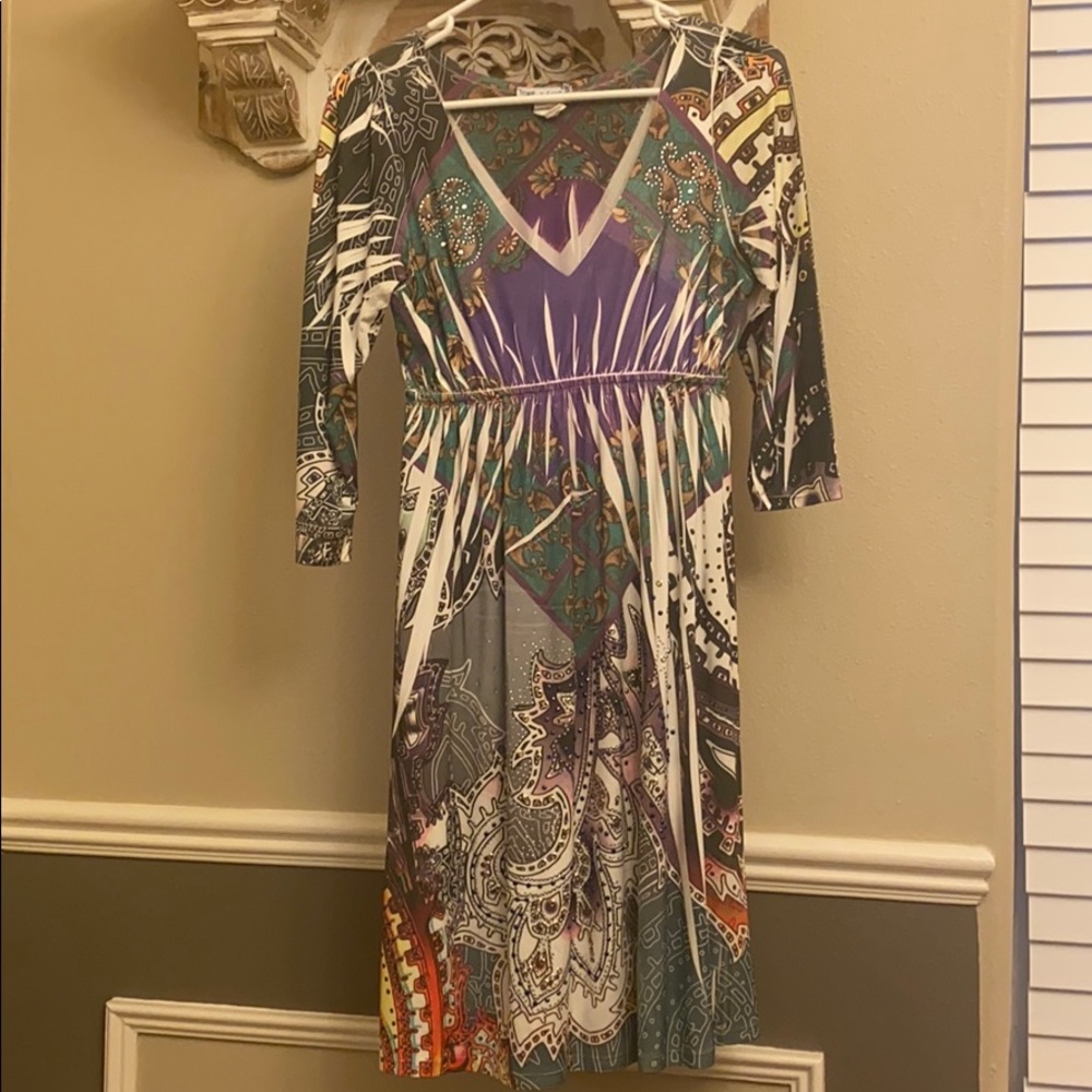 Beautiful and fun dress!